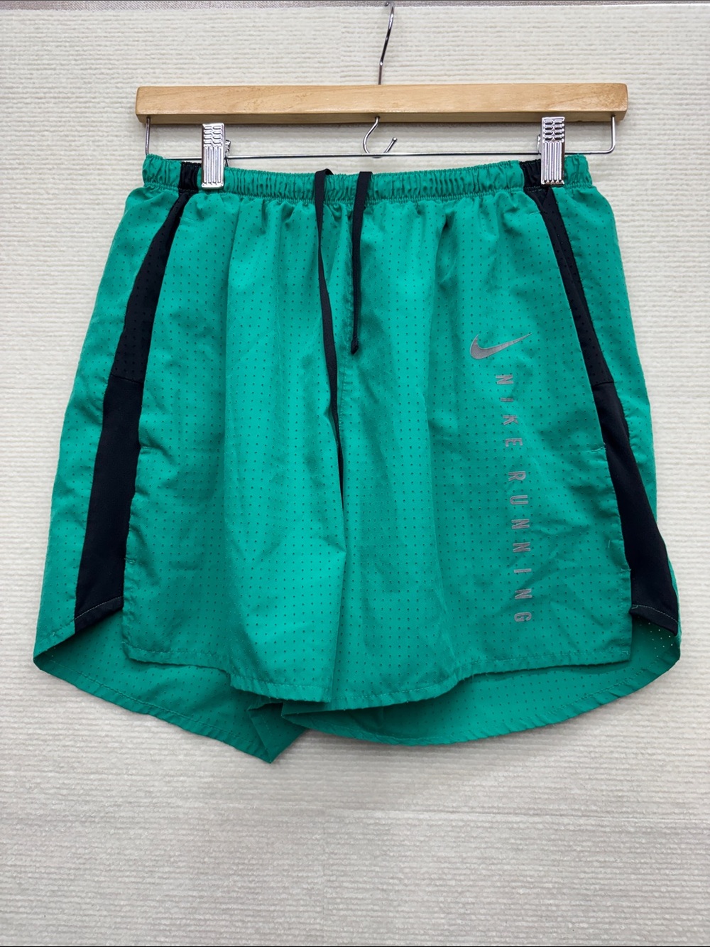 Nike Athletic Shorts with Black Side Panels medium